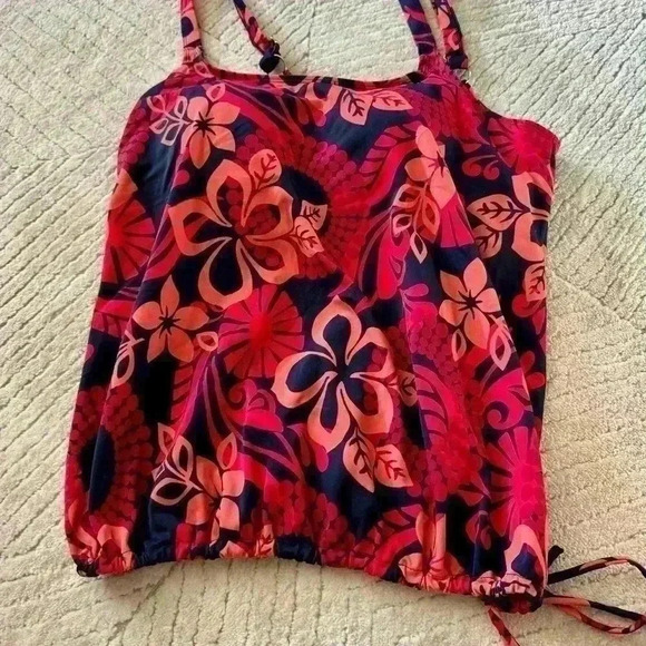 Womans swim top size 16w - Picture 6 of 6